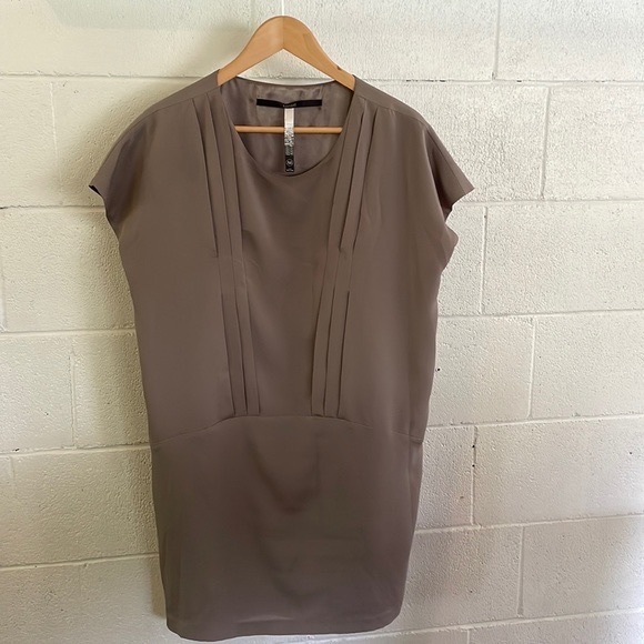 Kenzie Dress - Picture 1 of 4